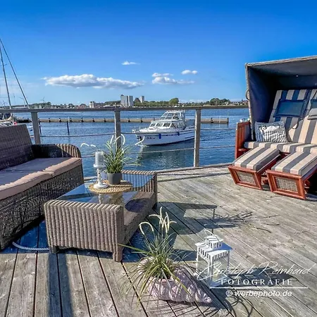 Houseboat South Beach *